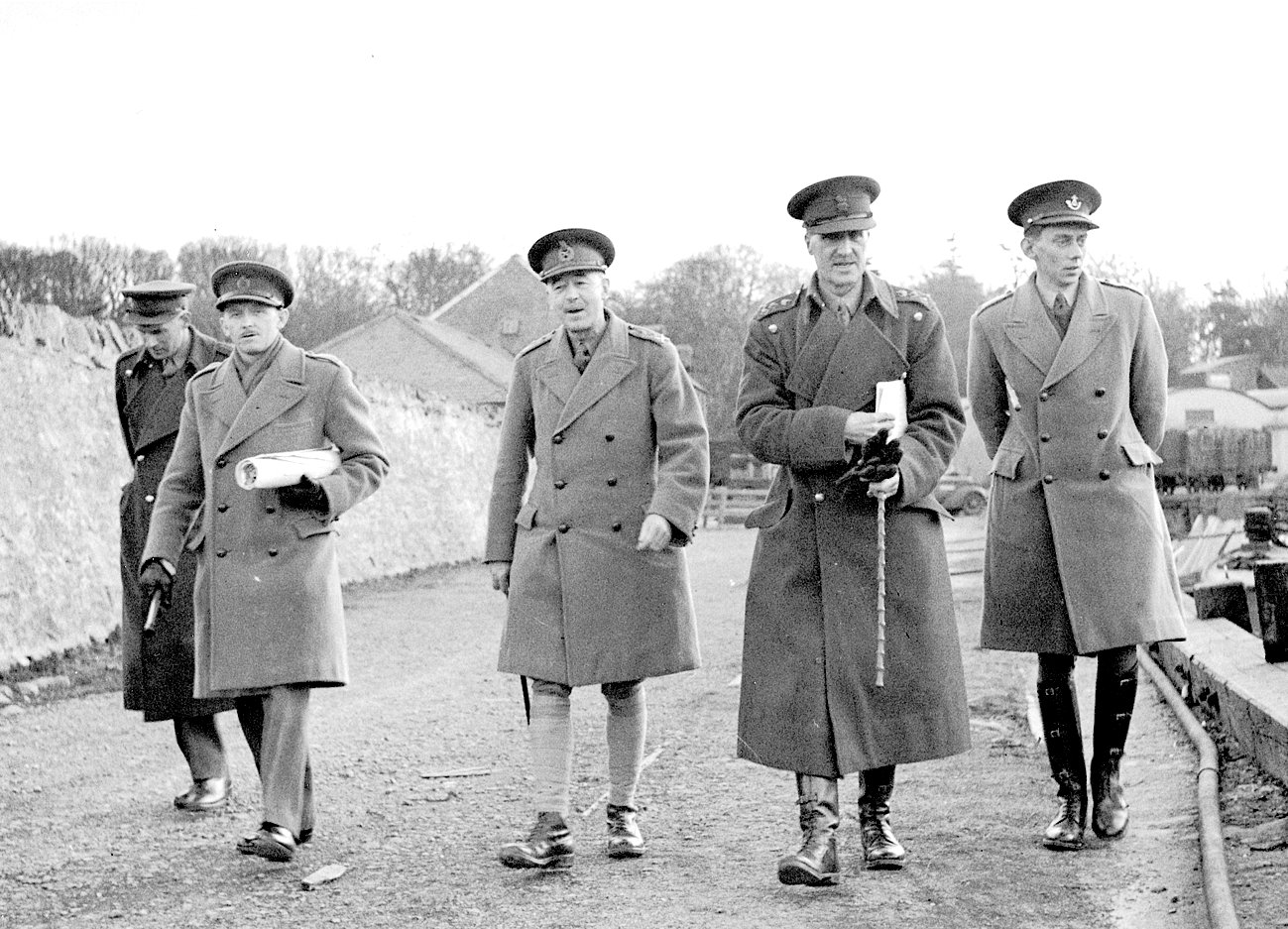 Garlieston Mulberry Harbour trials: Major Carline, Major. Steer-Webster, QMG Thomas Riddell-Webster, Brigadier Sir Bruce White arriving at Garlieston Harbour, 13th March 1943